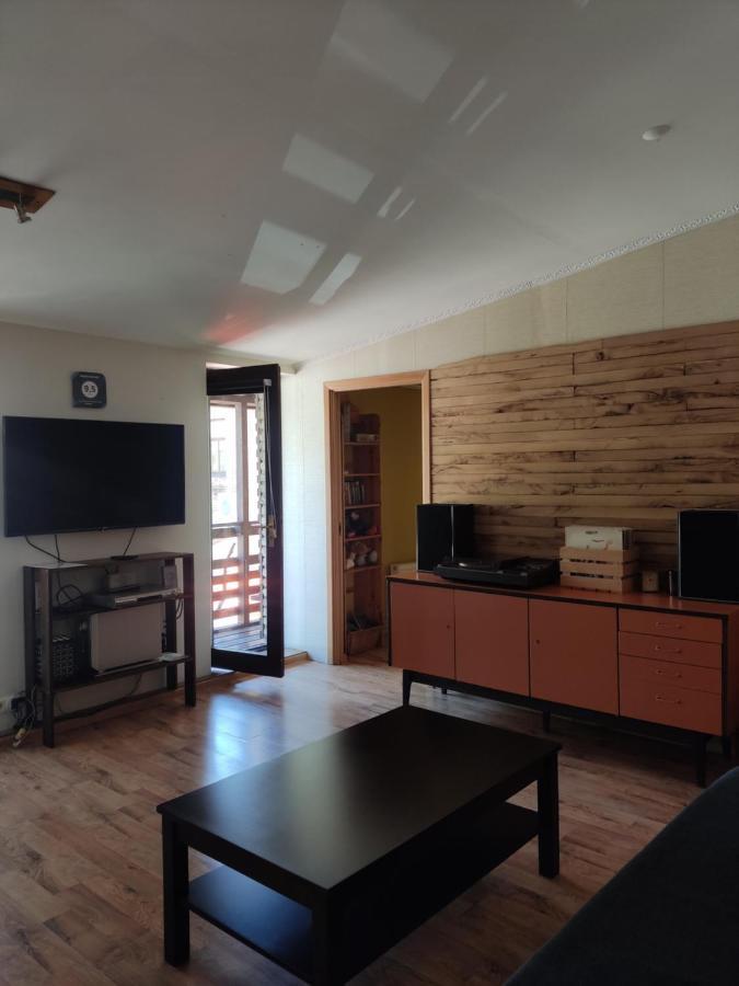 Appartement Zalais Namins à Ventspils Extérieur photo